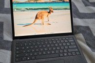 Laptop dotykowy Microsoft Surface Ryzen 5