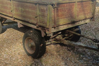 Do sprzedania rozrzutnik 2-osiowy.