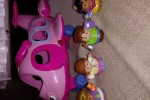 Samolot Fisher Price z laleczkami