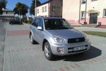 sprzedam toyote RAV4